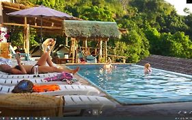 Lexias Hostel And Workspace - El Nido